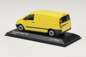 Mercedes Vito Kastenwagen Jaune Minichamps 1:43 400032260 Métal — image 3 sur 4