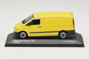 Mercedes Vito Kastenwagen Jaune Minichamps 1:43 400032260 Métal