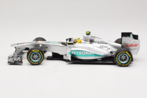 Mercedes W03 #8 N. Rosberg Mercedes AMG Petronas Showcar 2012 Minichamps 1:18 110120078 Métal — image 3 sur 7