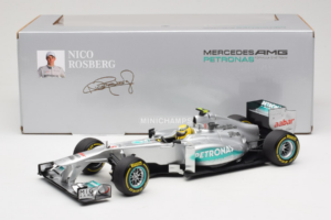 Mercedes W03 #8 N. Rosberg Mercedes AMG Petronas Showcar 2012 Minichamps 1:18 110120078 Métal — image 7 sur 7