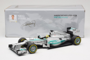 Mercedes W04 #9 N. Rosberg Mercedes AMG Petronas Showcar 2013 Minichamps 1:18 110130079 Métal — image 7 sur 7