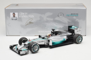Mercedes W05 #44 L. Hamilton Mercedes AMG Petronas Chinese Grand Prix Winner 2014 Minichamps 1:18 110140244 Métal — image 7 sur 7