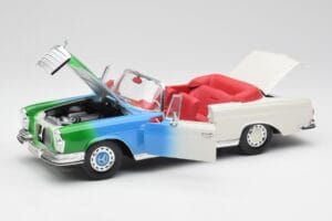 Mercedes 280SE W108 Tricolor Maisto 1:18 56014 Métal — image 2 sur 8