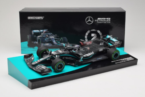 Mercedes W11 #44 L. Hamilton Mercedes AMG Petronas Turkish Grand Prix Winner World Champion 2020 Minichamps 1:18 113201444 Ré — image 7 sur 7
