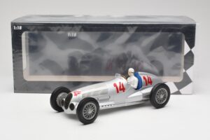 Mercedes W125 #14 Daimler-Benz AG M. von Brauchitsch 2nd Place German GP 1937 Minichamps 1:18 155373114 Métal — image 6 sur 6