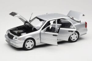 Mercedes C36 AMG W202 Silver Metallic Norev 1:18 183380 Métal — image 2 sur 8