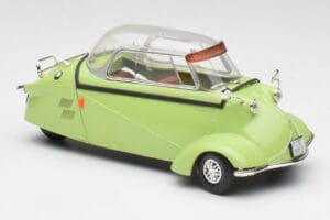 Messerschmitt KR 200 Vert Revell 1:18 8917 Métal — image 6 sur 8