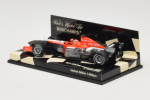 MF1 M16 #18 T. Monteiro MF1 Racing Showcar 2006 Minichamps 1:43 400060088 Métal — image 3 sur 5