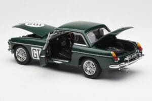 MGB GT Mk2 Nurburgring Vert AUTOart 1:18 86781 Métal — image 5 sur 8