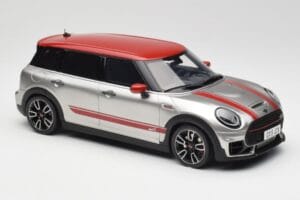Mini Clubman F54 JCW Melting Silver Metallic Otto 1:18 OT1106 Résine — image 4 sur 6