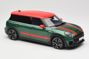Mini Clubman JCW F54 British Racing Green Otto 1:18 OT1168 Résine — image 4 sur 6