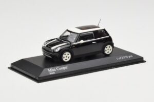 MINI Cooper R50 Noir Minichamps 1:43 431138101 Métal — image 3 sur 5