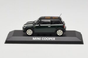 Mini Cooper S R53 Vert Avec Bandes Minichamps 1:43 MINI006 Métal