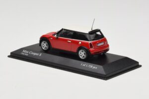MINI Cooper S R53 Rouge Minichamps 1:43 431138200 Métal — image 3 sur 5
