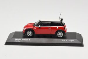 MINI Cooper S R53 Rouge Minichamps 1:43 431138200 Métal