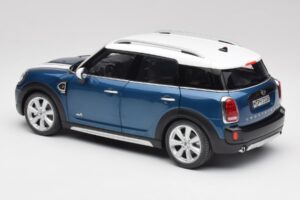 Mini Countryman F60 Island Bleu & Blanc Kyosho 1:18 80432447940 Métal — image 7 sur 8