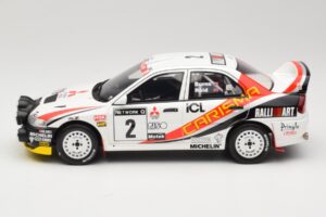 Mitsubishi Carisma GT Group N2 R. Burns / R. Reid RAC Rally 1997 Blanc Otto 1:18 OT1192 Résine — image 3 sur 6
