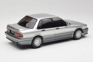 Mitsubishi Galant VR-4 Argent IXO 1:18 18CMC191 Métal — image 2 sur 6
