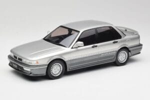 Mitsubishi Galant VR-4 Argent IXO 1:18 18CMC191 Métal