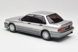Mitsubishi Galant VR-4 Argent IXO 1:18 18CMC191 Métal — image 5 sur 6