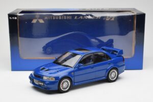 Mitsubishi Lancer EVO VI Bleu RHD AUTOart 1:18 77151 Métal — image 8 sur 8