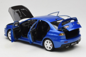 Mitsubishi Lancer Evolution X Bleu OEM 1:18 MLE01 Métal — image 5 sur 8