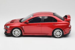Mitsubishi Lancer Evo X FQ 400 Rouge Otto 1:18 OT1084 Résine — image 4 sur 6