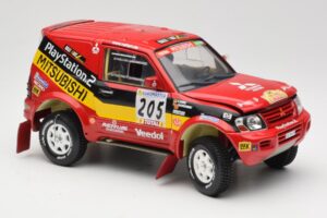 Mitsubishi Pajero Rallye Raid #205 Paris-Dakar Rally 2001 Solido 1:18 9022 Métal — image 6 sur 8