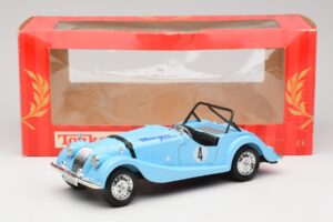 Morgan 4/4 Bleu Tonka 1:18 18681 Métal — image 8 sur 8