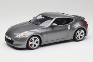 Nissan 370Z Z34 Gun Metallic Otto 1:18 OT465 Résine