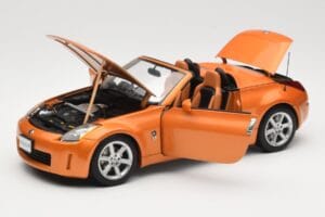 Nissan Fairlady Z Z33 Roadster Sunset Orange AUTOart 1:18 77377 Métal — image 2 sur 8
