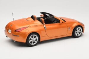 Nissan Fairlady Z Z33 Roadster Sunset Orange AUTOart 1:18 77377 Métal — image 3 sur 8