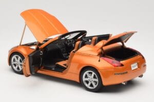 Nissan Fairlady Z Z33 Roadster Sunset Orange AUTOart 1:18 77377 Métal — image 5 sur 8