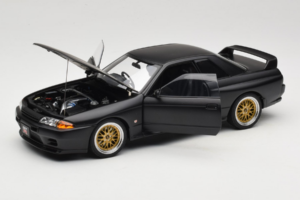 Nissan Skyline GT-R R32 V-Spec II Tuned Version Matt Black AUTOart 1:18 77418 Métal — image 2 sur 8