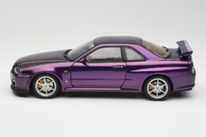 Nissan Skyline GT-R R34 V-Spec Midnight Violet AUTOart 1:18 77305 Métal — image 4 sur 8
