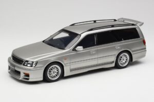 Nissan Stagea Autech WC34 260RS Sonic Silver Otto 1:18 OT471 Résine