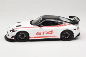 Nissan Z RZ34 GT4 Presentation 2022 Otto 1:18 OT1124 Résine — image 3 sur 6
