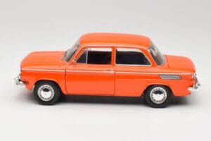 NSU 1000 TT Orange Revell 1:18 08884 Métal — image 4 sur 8