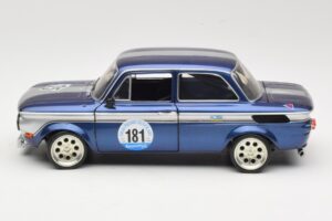 NSU Prinz TT #181 Gran Premio Nuvolari 1967 Revell 1:18 08449 Métal — image 4 sur 8