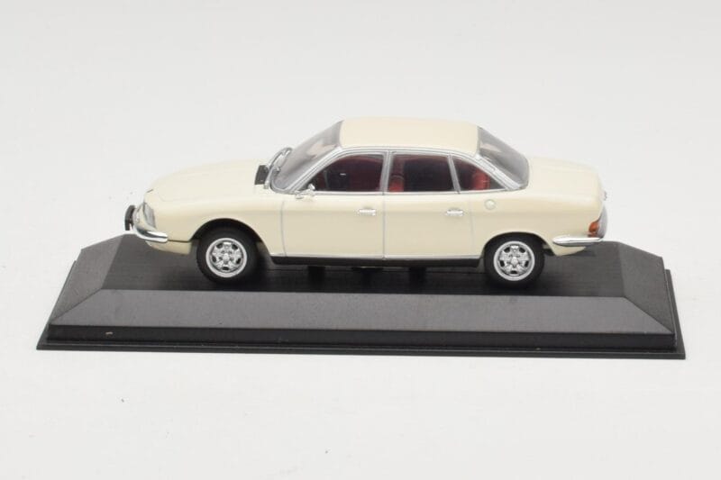 NSU Ro80 Blanc Minichamps 1:43 NUS001 Métal