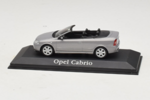 Opel Astra G Cabriolet Grey Metallic Minichamps 1:43 ASTRA001 Métal