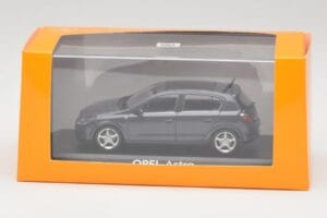 Opel Astra H Gris Minichamps 1:43 B24910027A Métal — image 4 sur 4