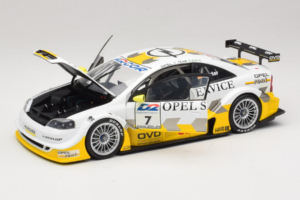 Opel Astra V8 Coupe #7 M. Reuter DTM 2000 Action 1:18 AC8004807 Métal — image 2 sur 8