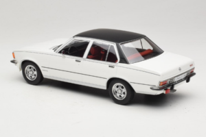 Opel Commodore B Blanc MCG 1:18 MCG18564 Métal — image 5 sur 6