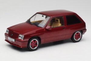 Opel Corsa A Custom Rouge MCG 1:18 MCG18433 Métal