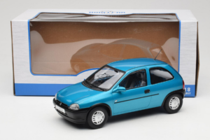 Opel Corsa B Blue Metallic MCG 1:18 MCG18514 Métal — image 6 sur 6