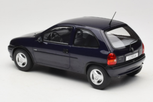 Opel Corsa B Dark Blue Metallic MCG 1:18 MCG18905 Métal — image 5 sur 6