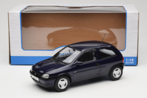 Opel Corsa B Dark Blue Metallic MCG 1:18 MCG18905 Métal — image 6 sur 6