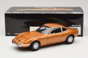 Opel GT Or Minichamps 1:18 180049025 Métal — image 8 sur 8