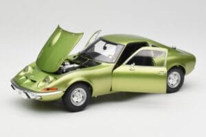 Opel GT Green Metallic Minichamps 1:18 180049029 Métal — image 2 sur 8